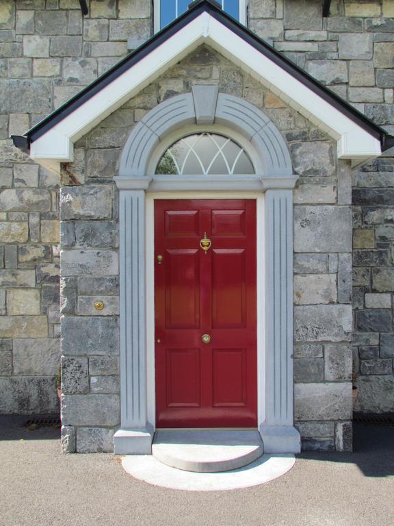 Gate Lodge B&B Portumna Exterior photo